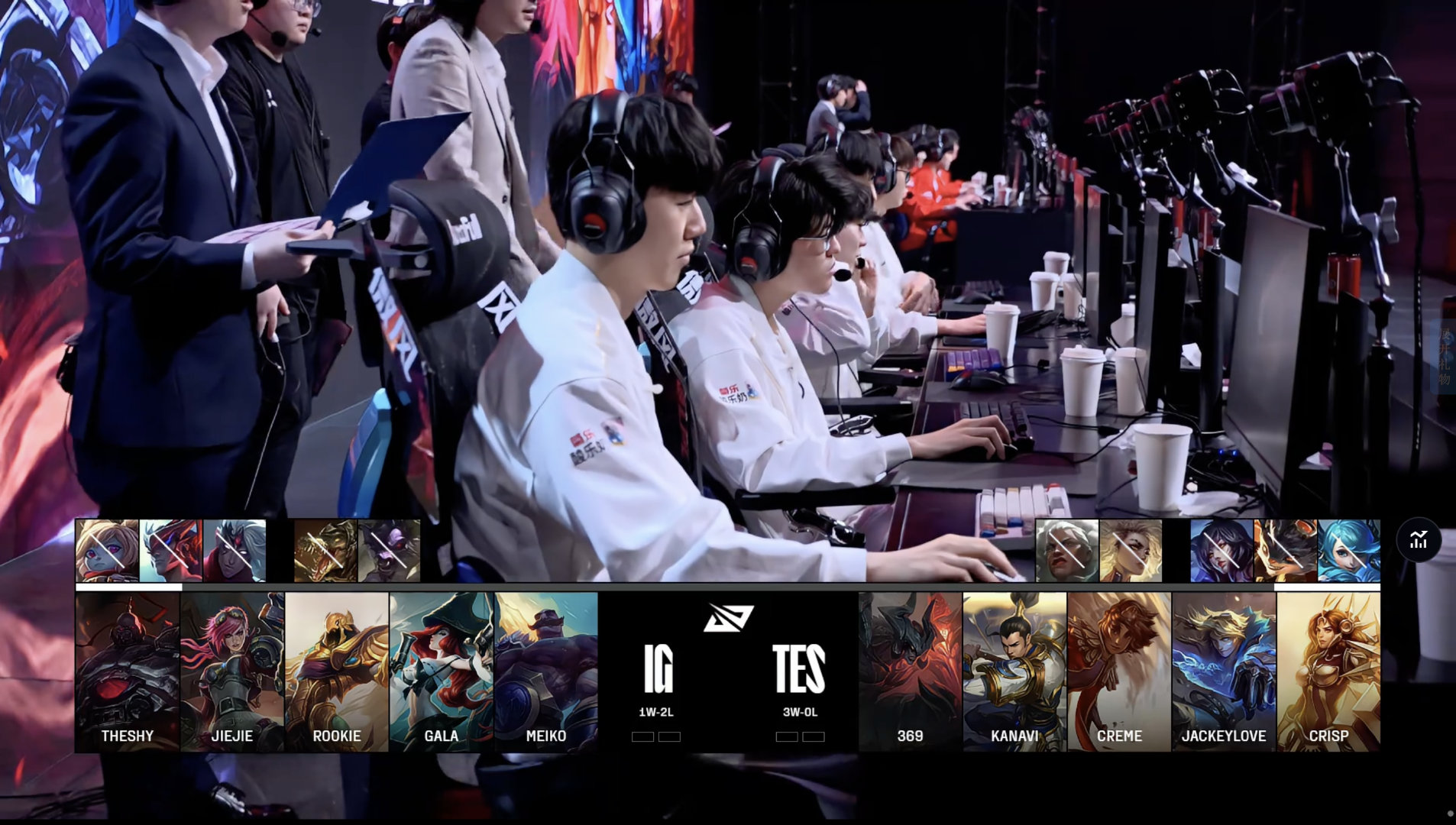 开云平台-包含RNG力克MAD，Elk开启传奇时刻峡谷大战四强赛，引爆全场热议的词条