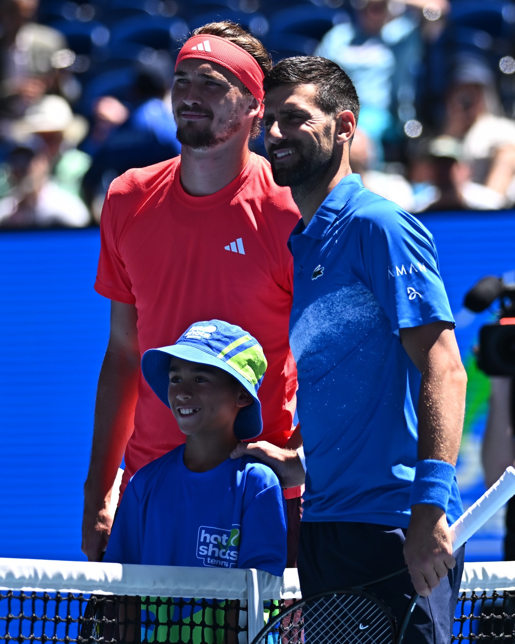 德国网球队力克澳大利亚网球队,德约科维奇统治全场的简单介绍 德国网球队力克澳大利亚网球队,德约科维奇统治全场的简单介绍