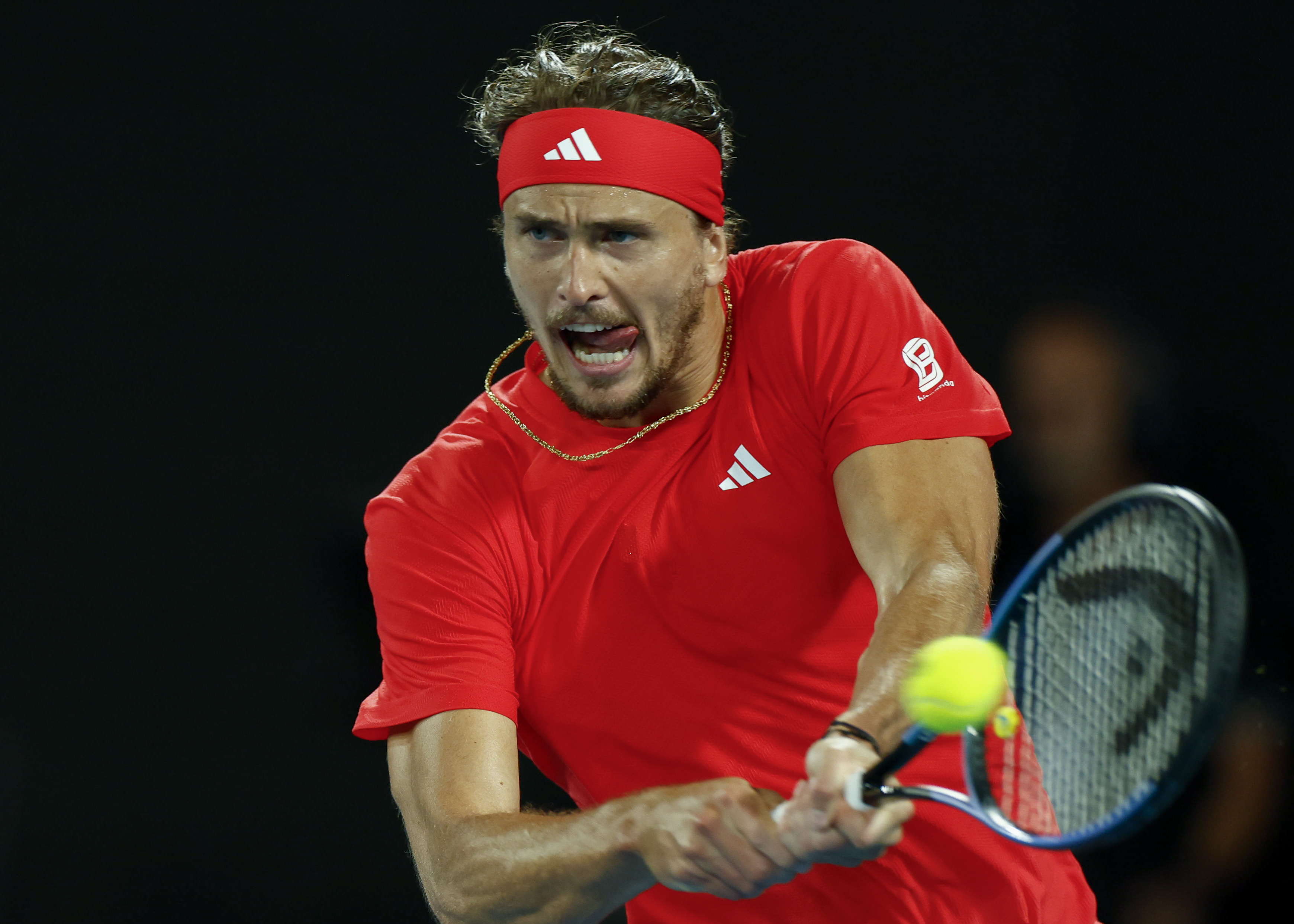 包含欧洲网球队绝杀澳大利亚网球队，兹维列夫爆发神勇的词条