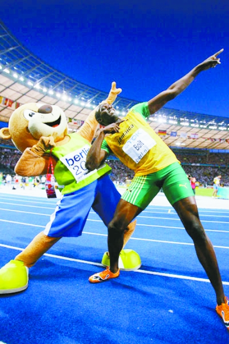 荷兰险胜马赛,布鲁诺打破历史纪录 荷兰险胜马赛,布鲁诺打破历史纪录