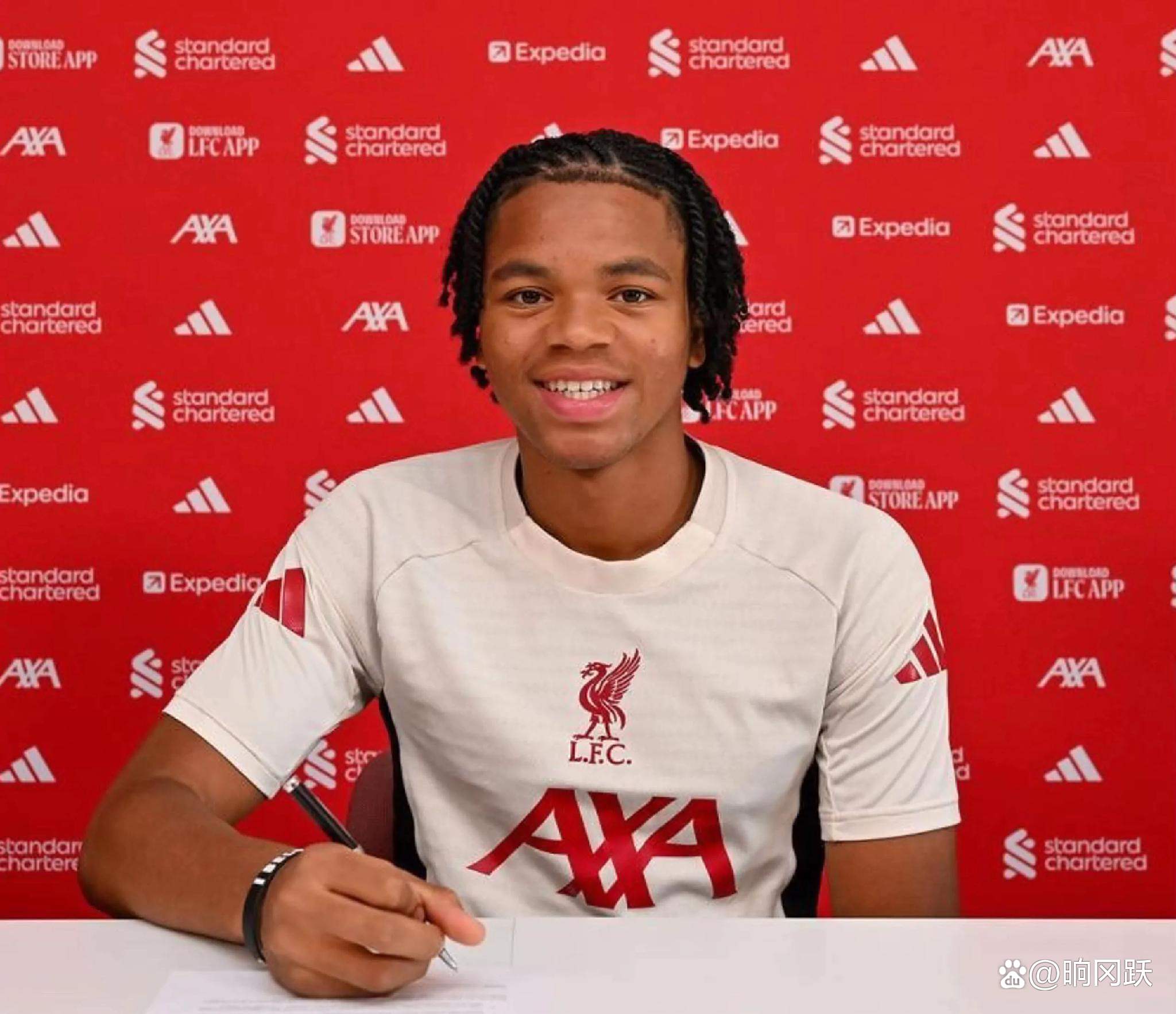 巴萨翻盘土耳其,弗拉霍维奇送出助攻 巴萨翻盘土耳其,弗拉霍维奇送出助攻