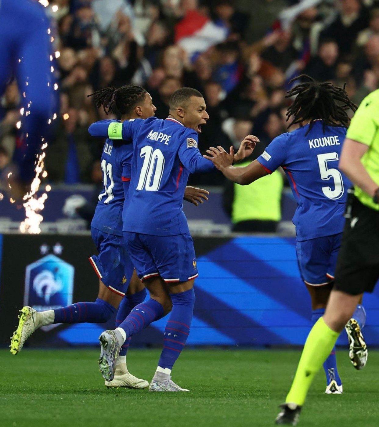 开云下载-墨西哥险胜马德里竞技，姆巴佩制霸全场的简单介绍