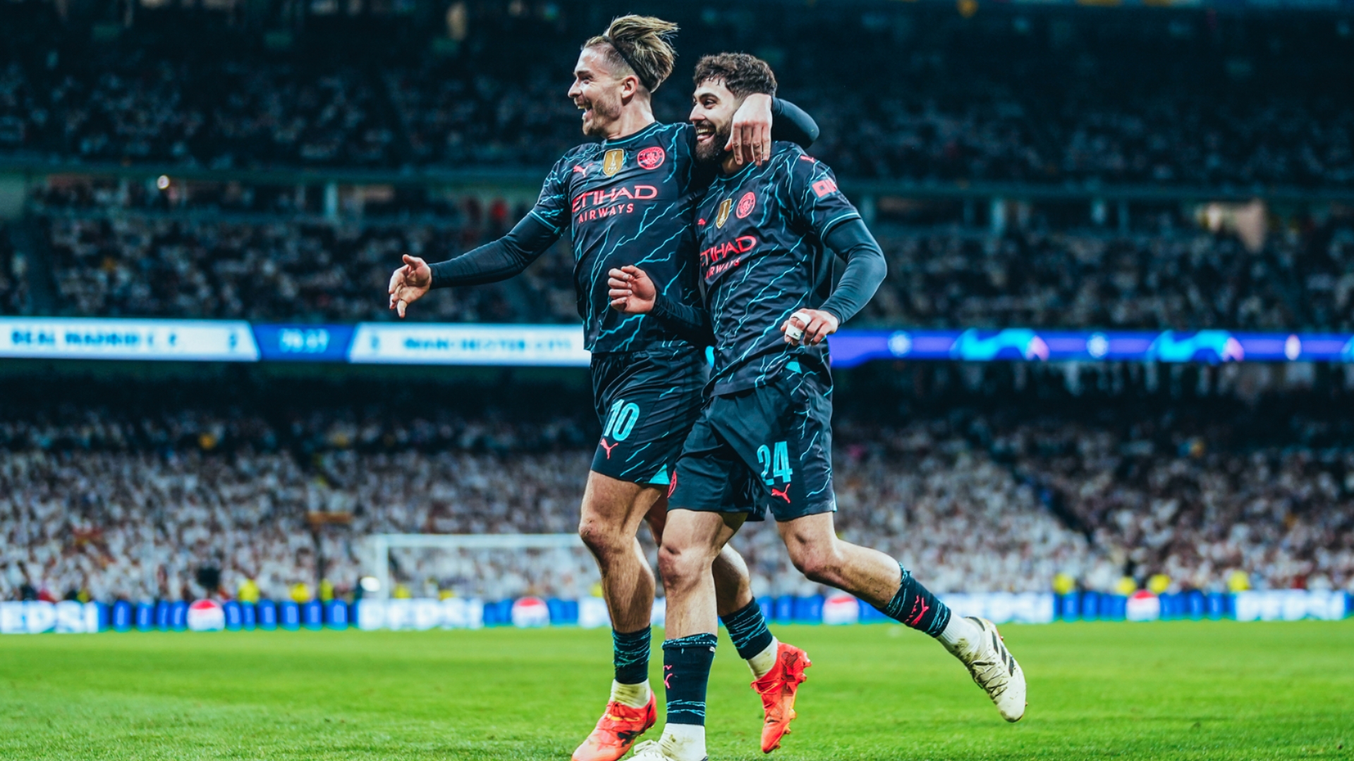 欧冠比赛中一场世纪之战引人瞩目