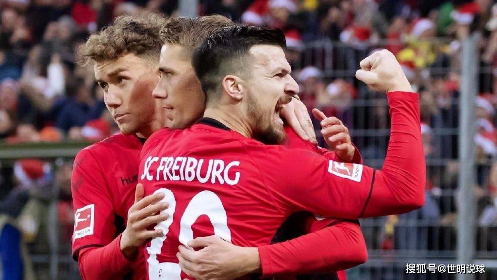 包含柏林联队实力突出,冲击本赛季冠军的词条 包含柏林联队实力突出,冲击本赛季冠军的词条