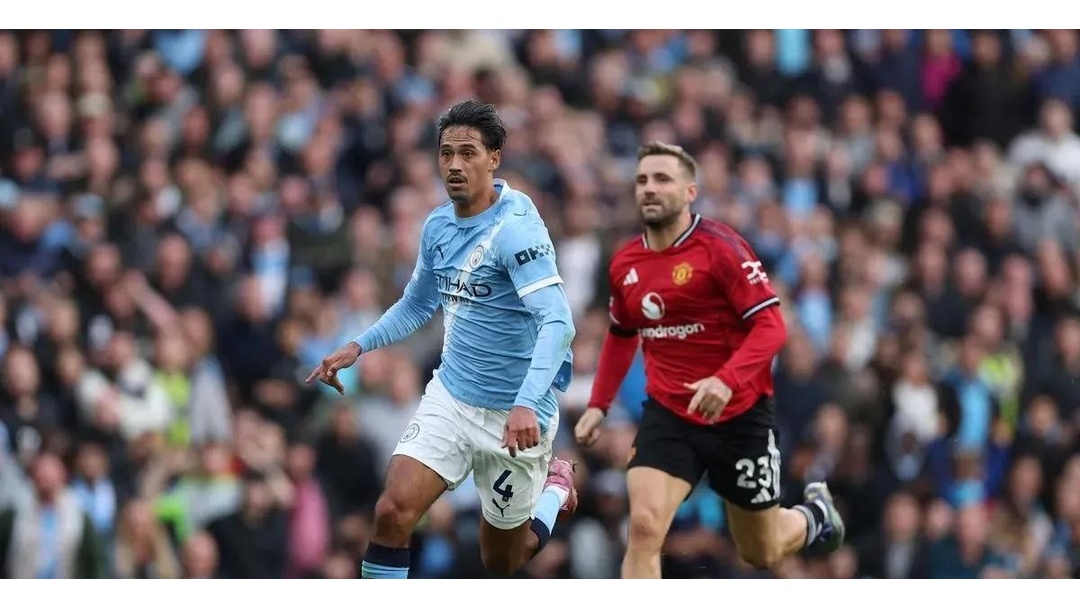 开云体育APP下载-曼联后卫失误连连，球队防线薄弱