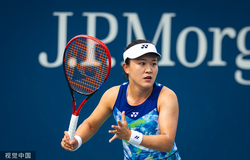 包含热情如火，势不可挡！斯图加特球员持续全胜的词条