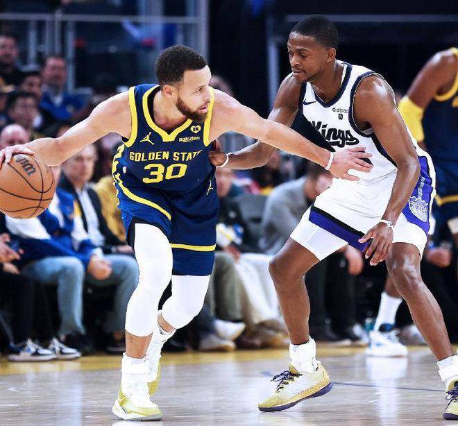 开云体育官网-关于勇士再度挑战夺冠，士气高昂的信息