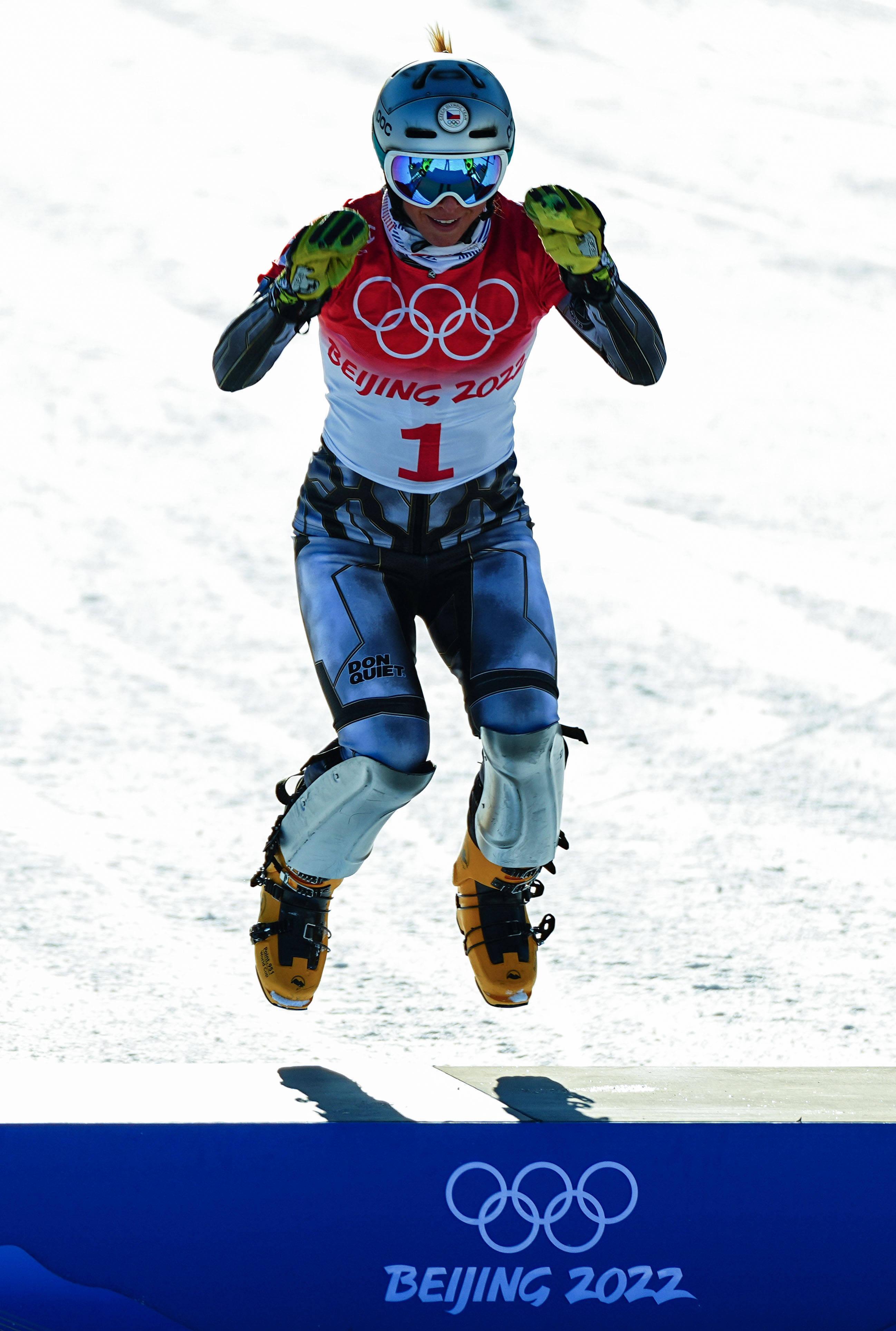 开云官网-俄罗斯选手在单板滑雪比赛中取得佳绩