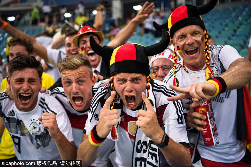 开云官方app入口-葡萄牙队完胜瑞典队，波尔状态火热