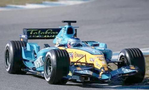 关于梅赛德斯绝杀雷诺车队，阿隆索扛起全队的信息