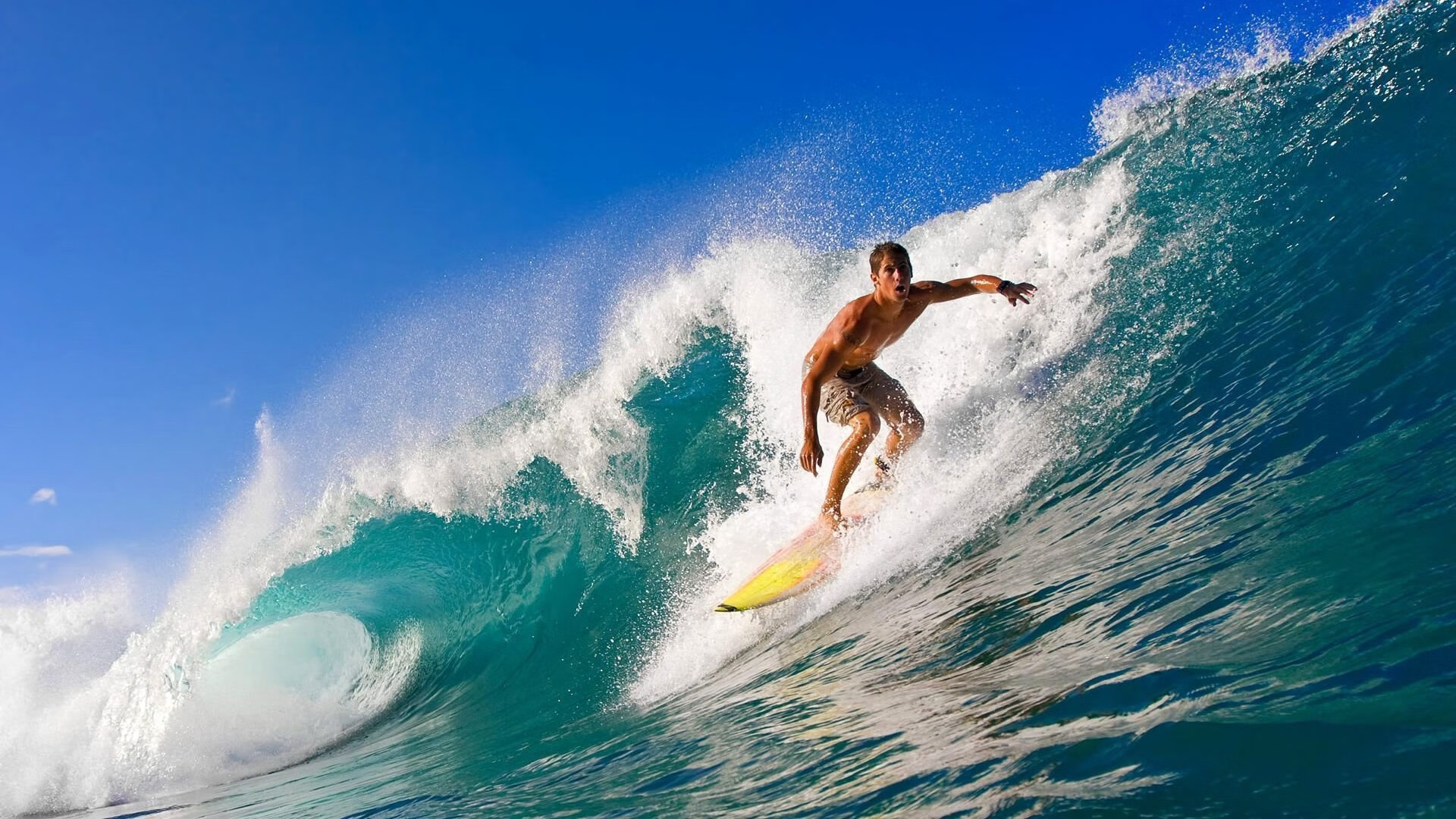 东决关键战焦点战,希腊神话再现,团队篮球压制马里孤星