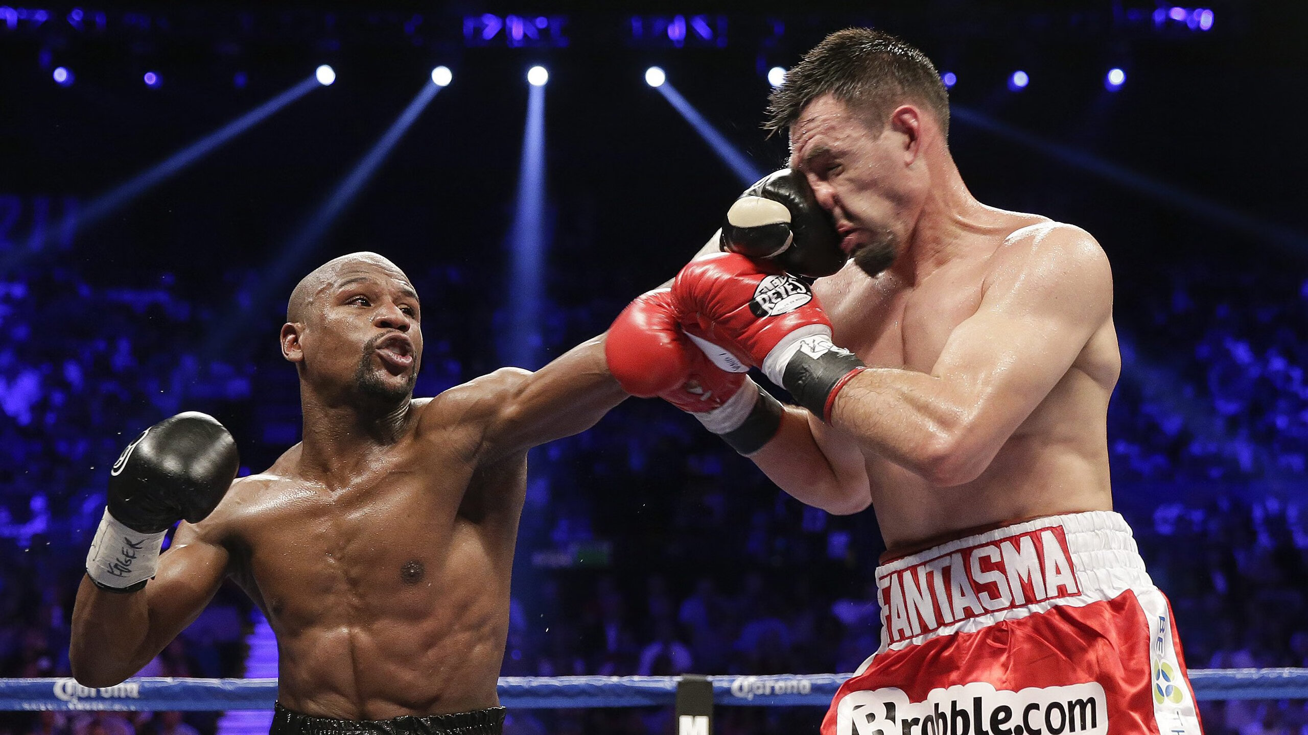 英超争冠之夜，门迪关键战不手软