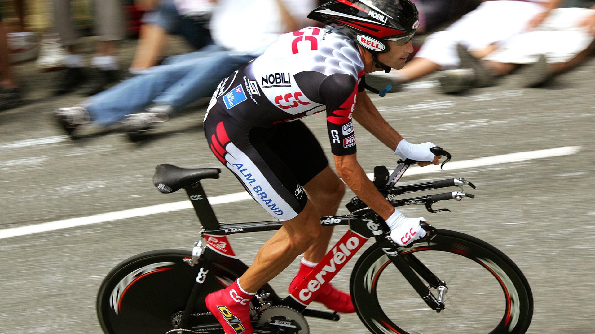 独行侠的孤勇与约基奇的统治，当生死战遇上存在感拉满的夜晚