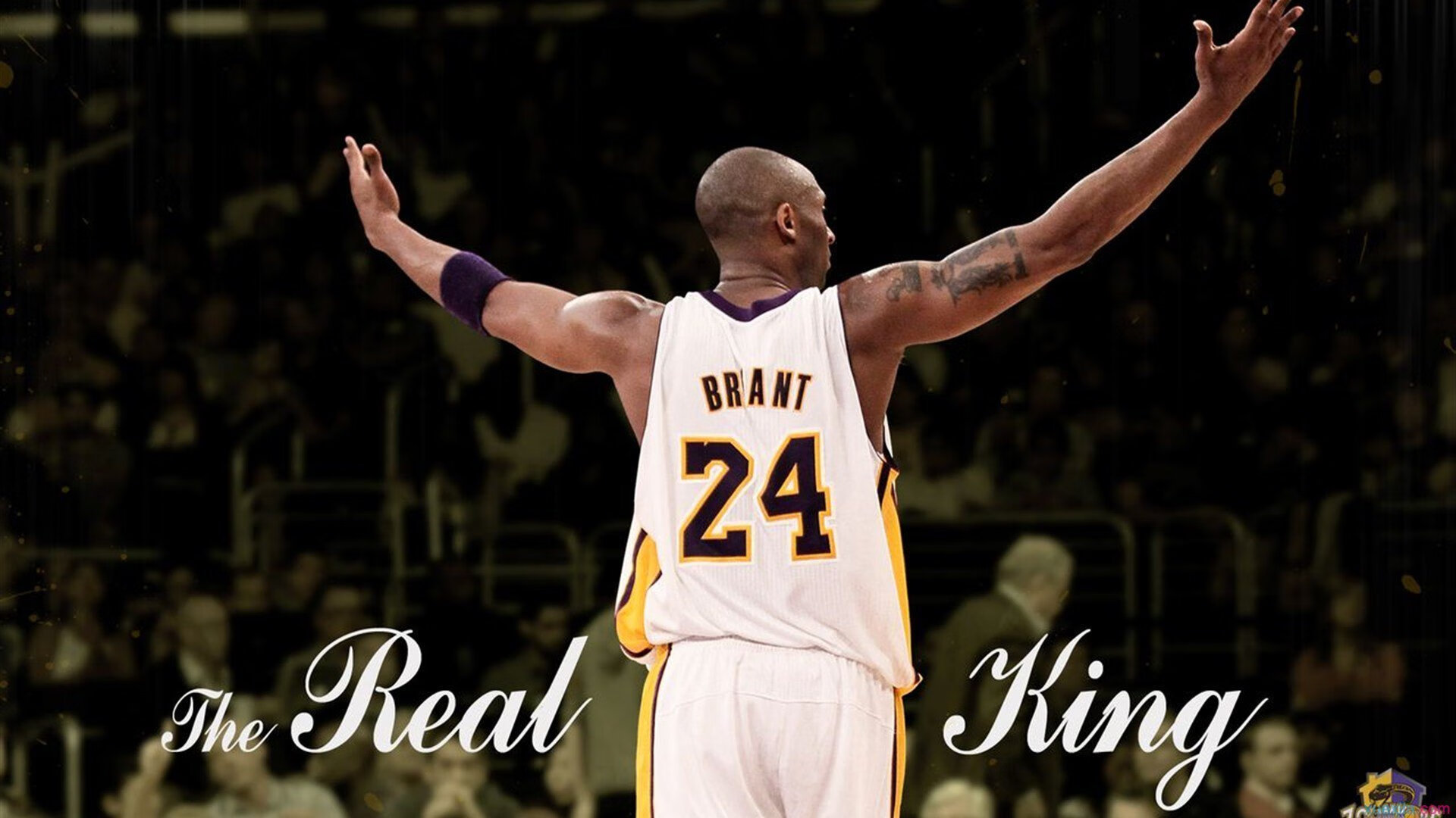 拜仁险胜里昂，当体系失灵时，布鲁诺如何用血肉之躯扛起一支球队？